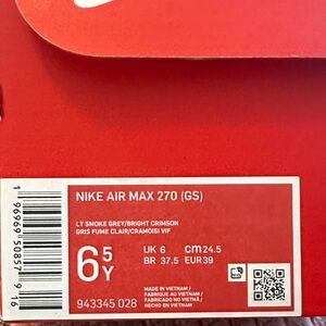 NEW Nike Air Max 270 (GS) in Bright Crimson and Light Smoke Grey